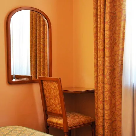 Hotel Roma Sestola Exterior photo