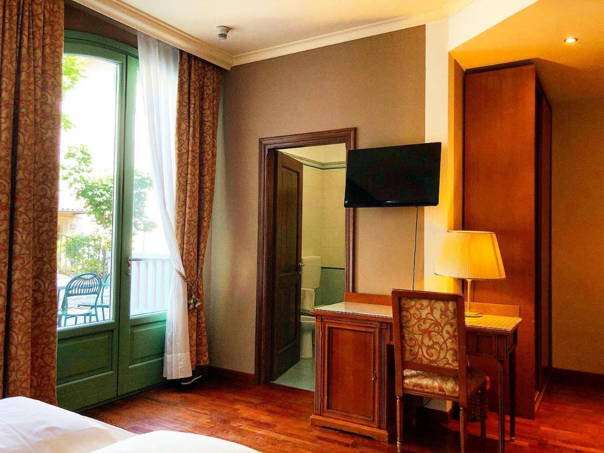Hotel Roma 3*