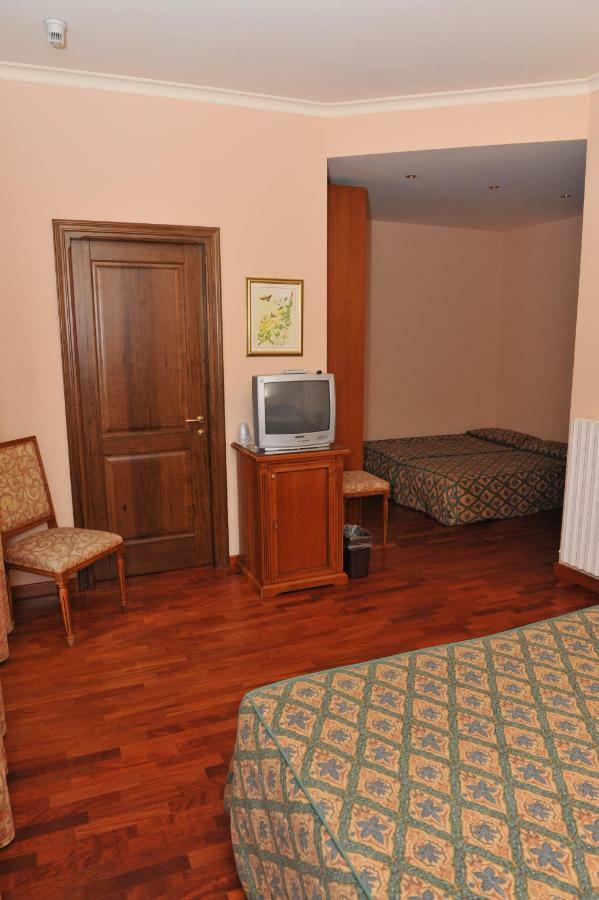 Hotel Roma